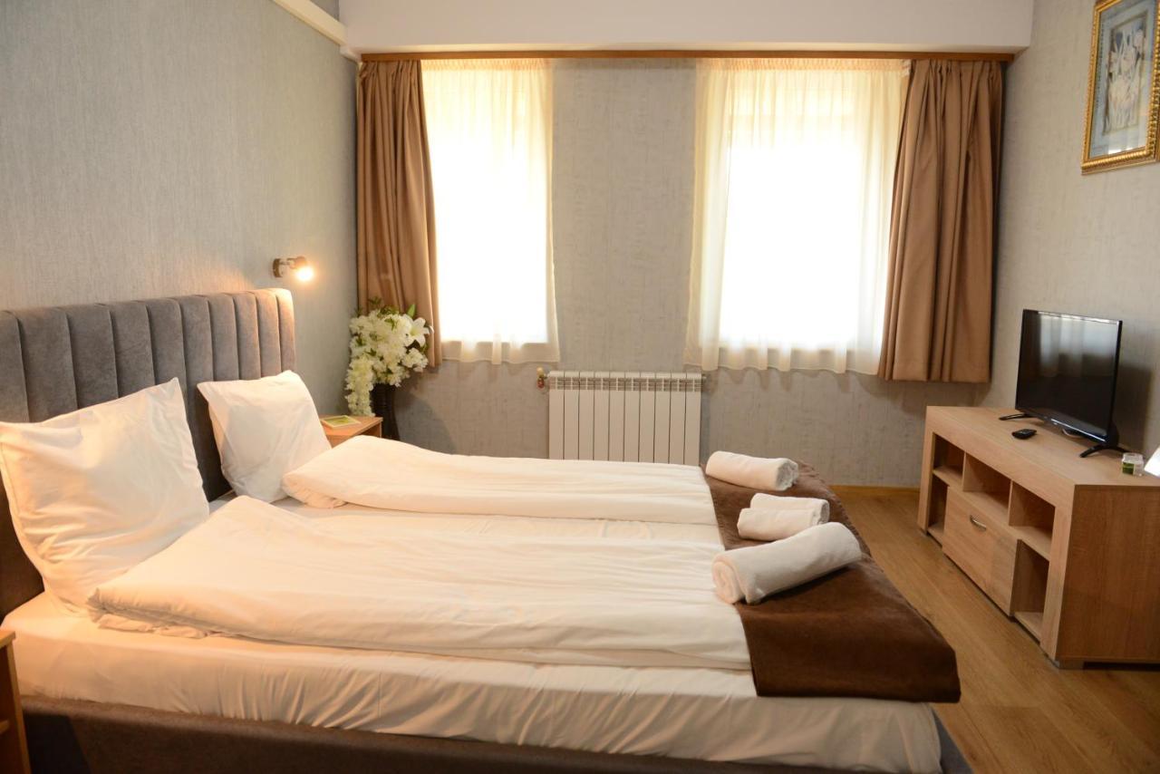 Family Hotel Gotse Delchev Bagian luar foto
