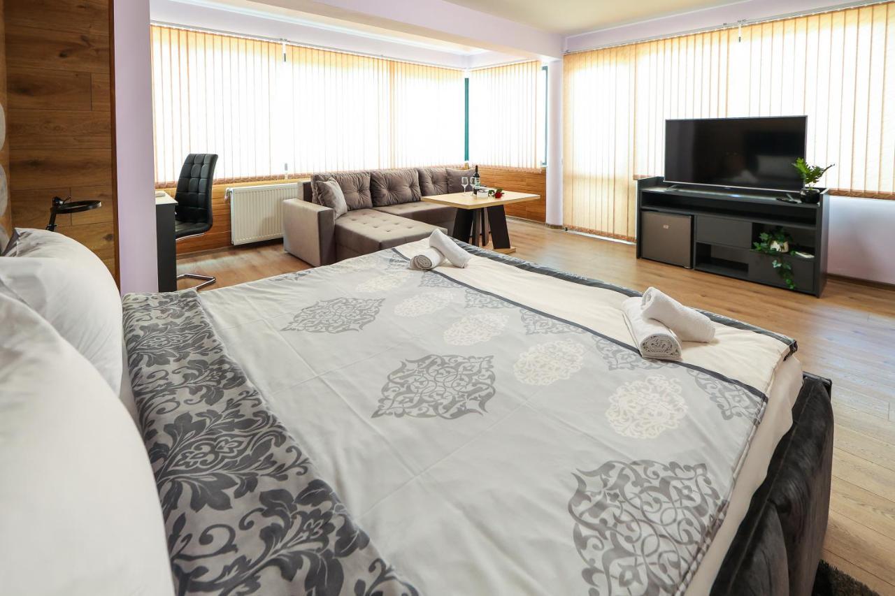 Family Hotel Gotse Delchev Bagian luar foto