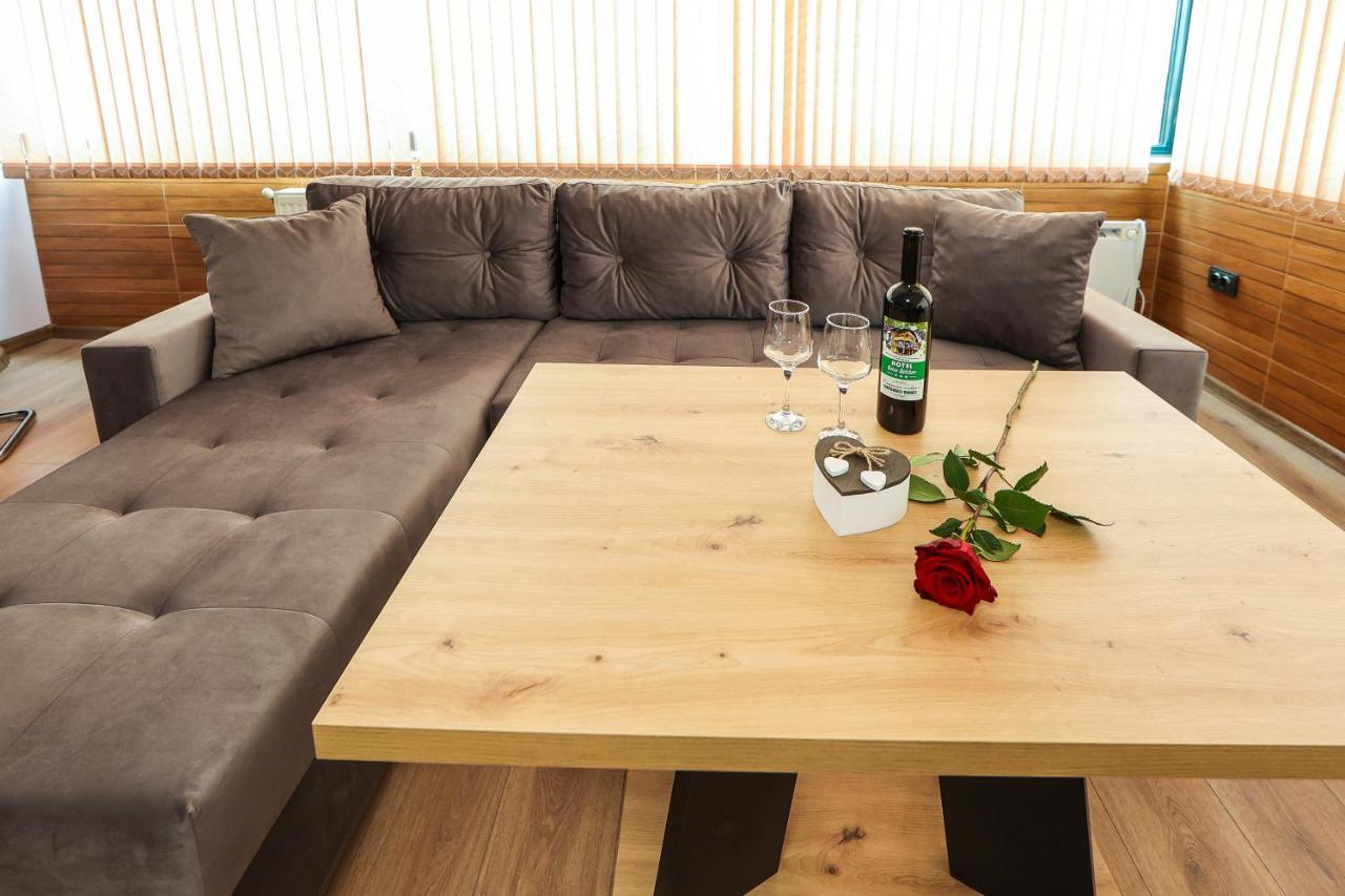 Family Hotel Gotse Delchev Bagian luar foto