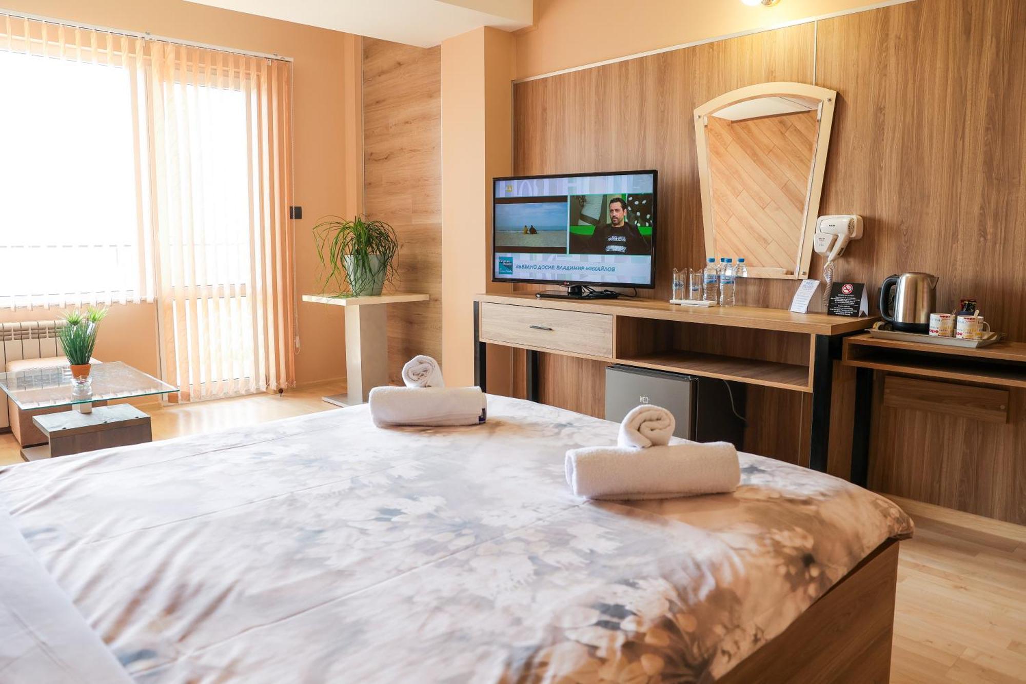 Family Hotel Gotse Delchev Bagian luar foto