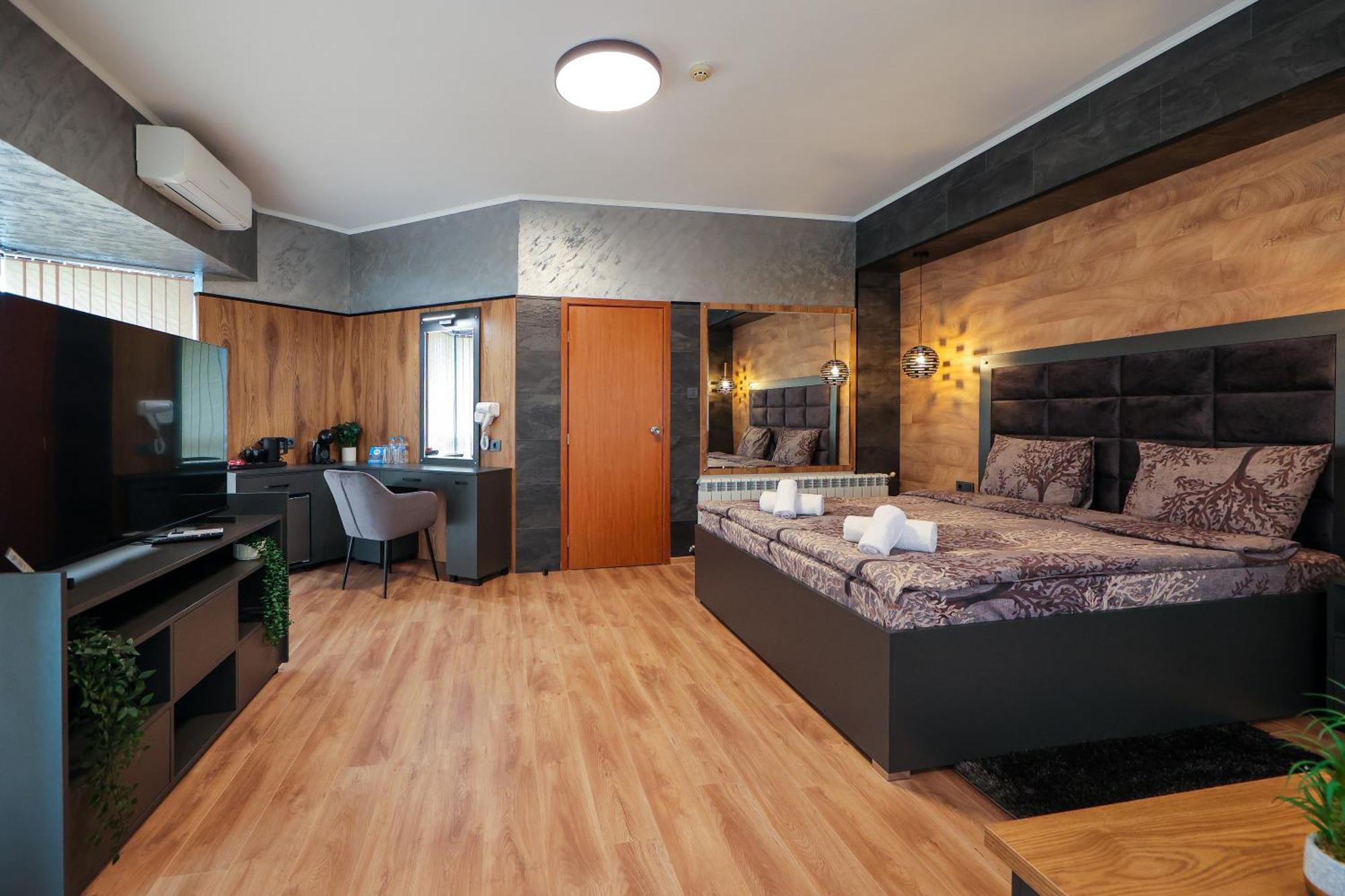 Family Hotel Gotse Delchev Bagian luar foto